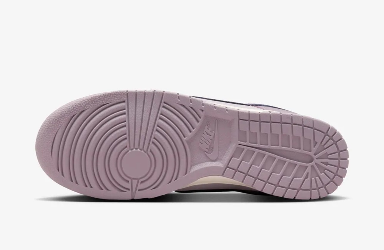Nike Dunk Low "Light Violet Ore"