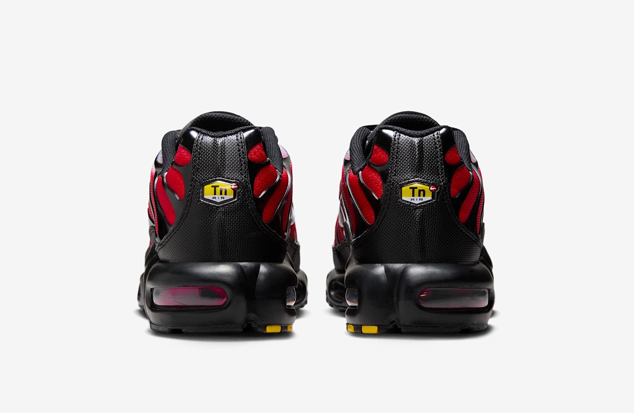 Nike Air Max Plus "Deadpool Vibes"