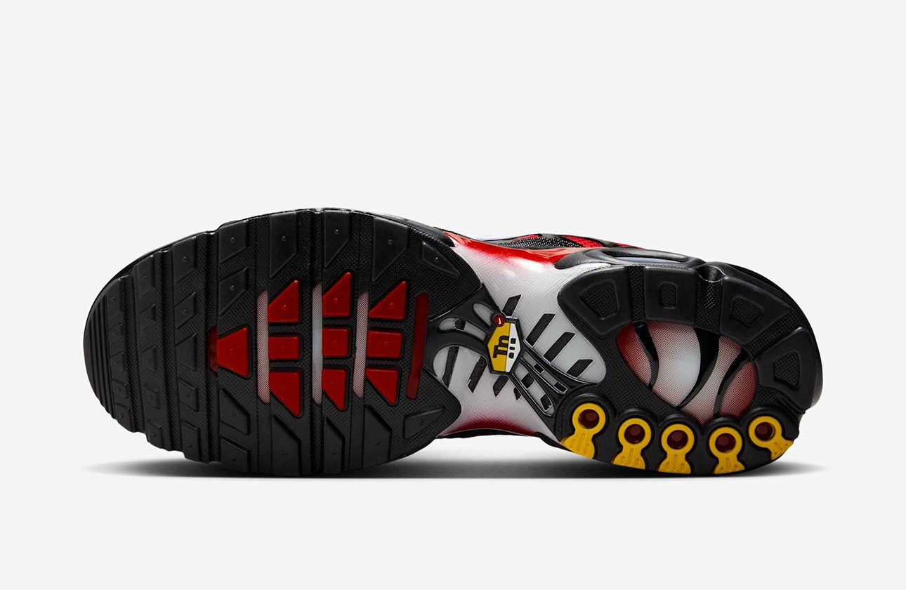 Nike Air Max Plus "Deadpool Vibes"