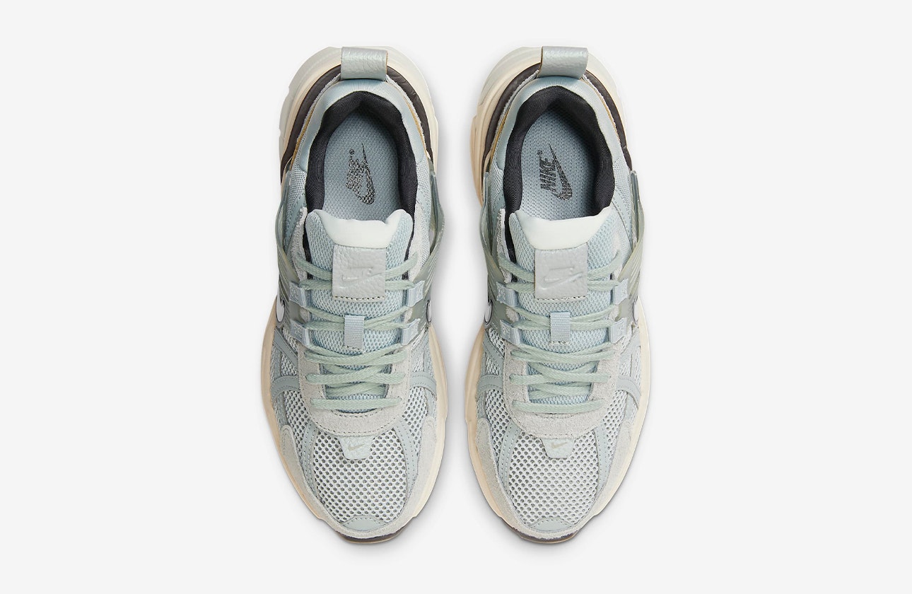 Nike V2K Run "Light Pumice"