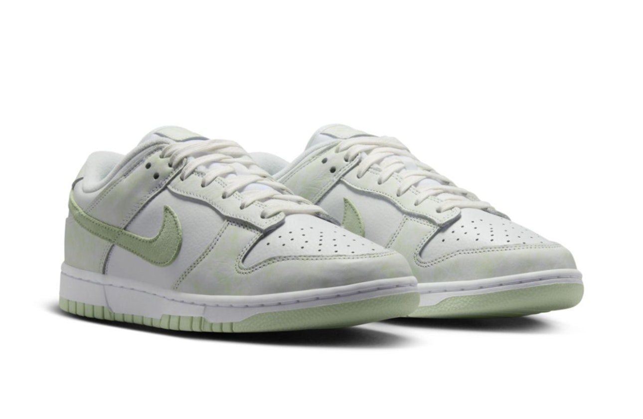 Nike Dunk Low "Jade Aura"