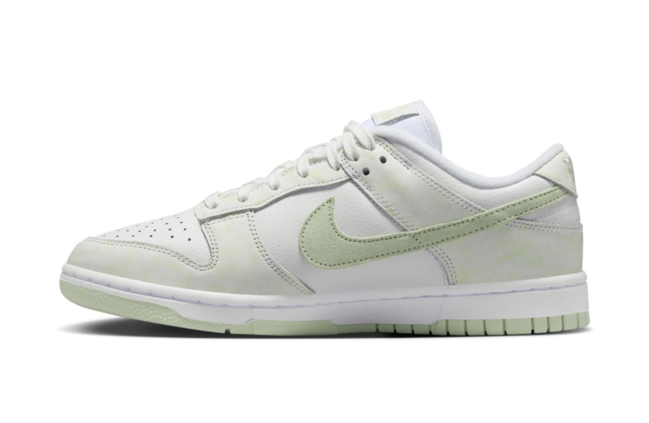 Nike Dunk Low "Jade Aura"