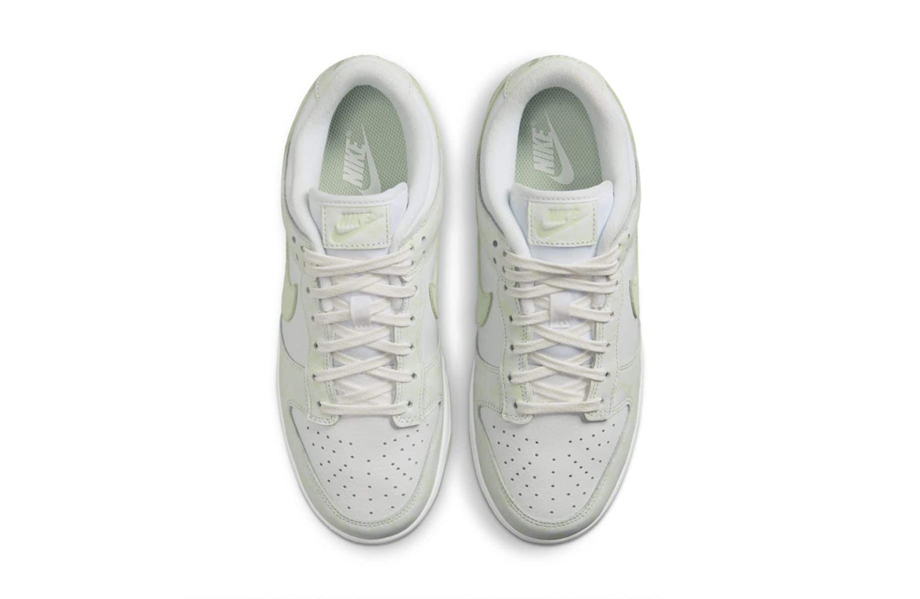 Nike Dunk Low "Jade Aura"