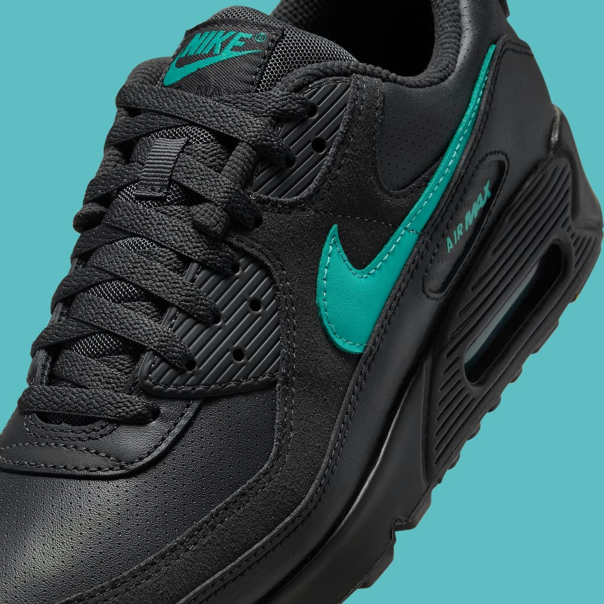 Nike Air Max 90 "Black Tiffany"
