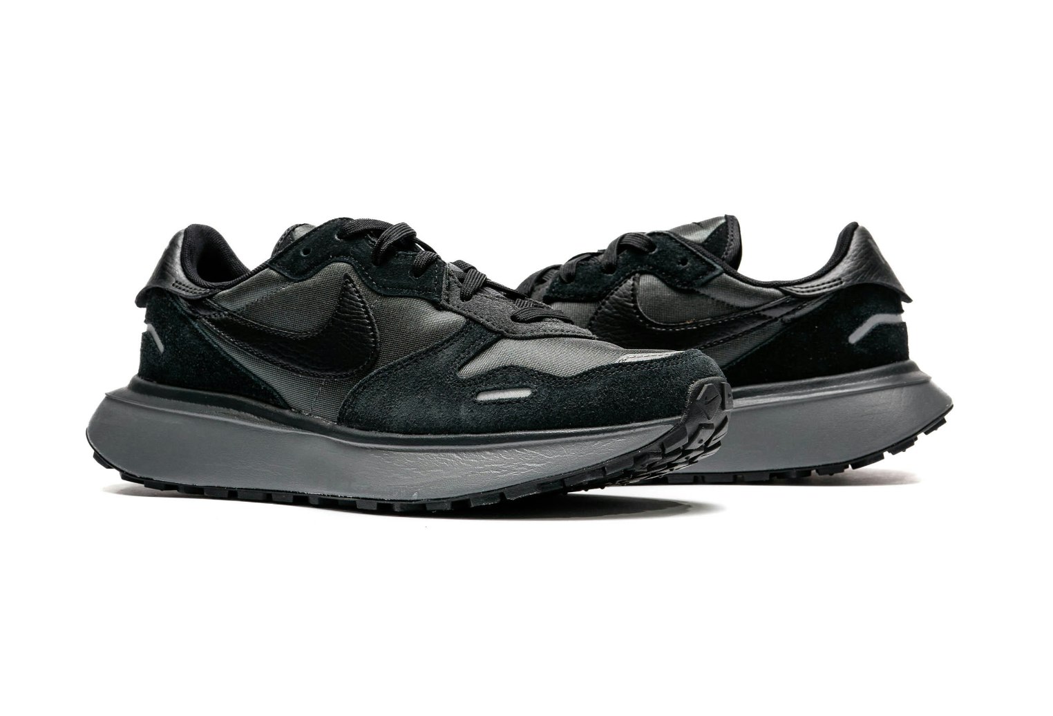 Nike Phoenix Waffle "Off Noir"