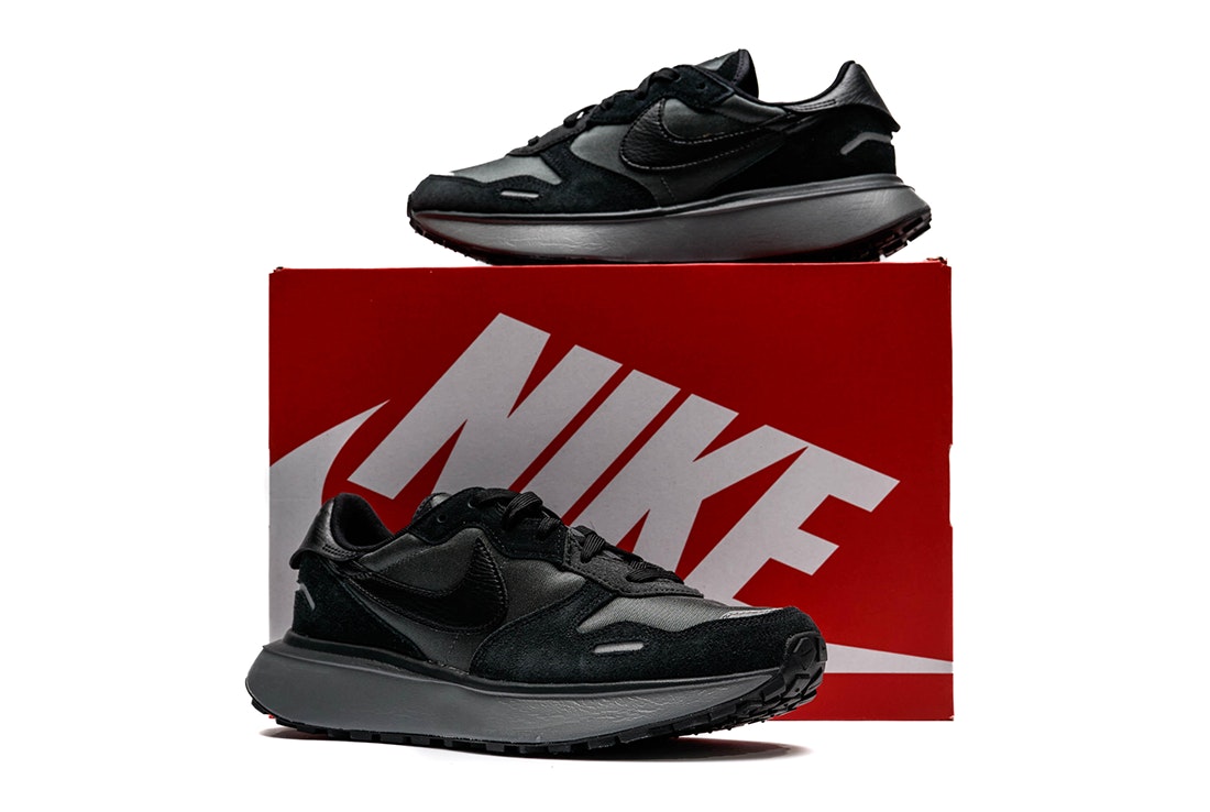 Nike Phoenix Waffle "Off Noir"