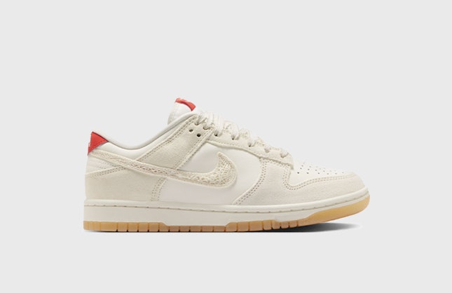 Nike Dunk Low "Friendship Knot"