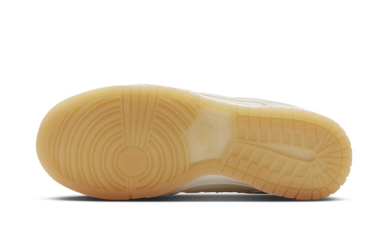 Nike Dunk Low "Friendship Knot"