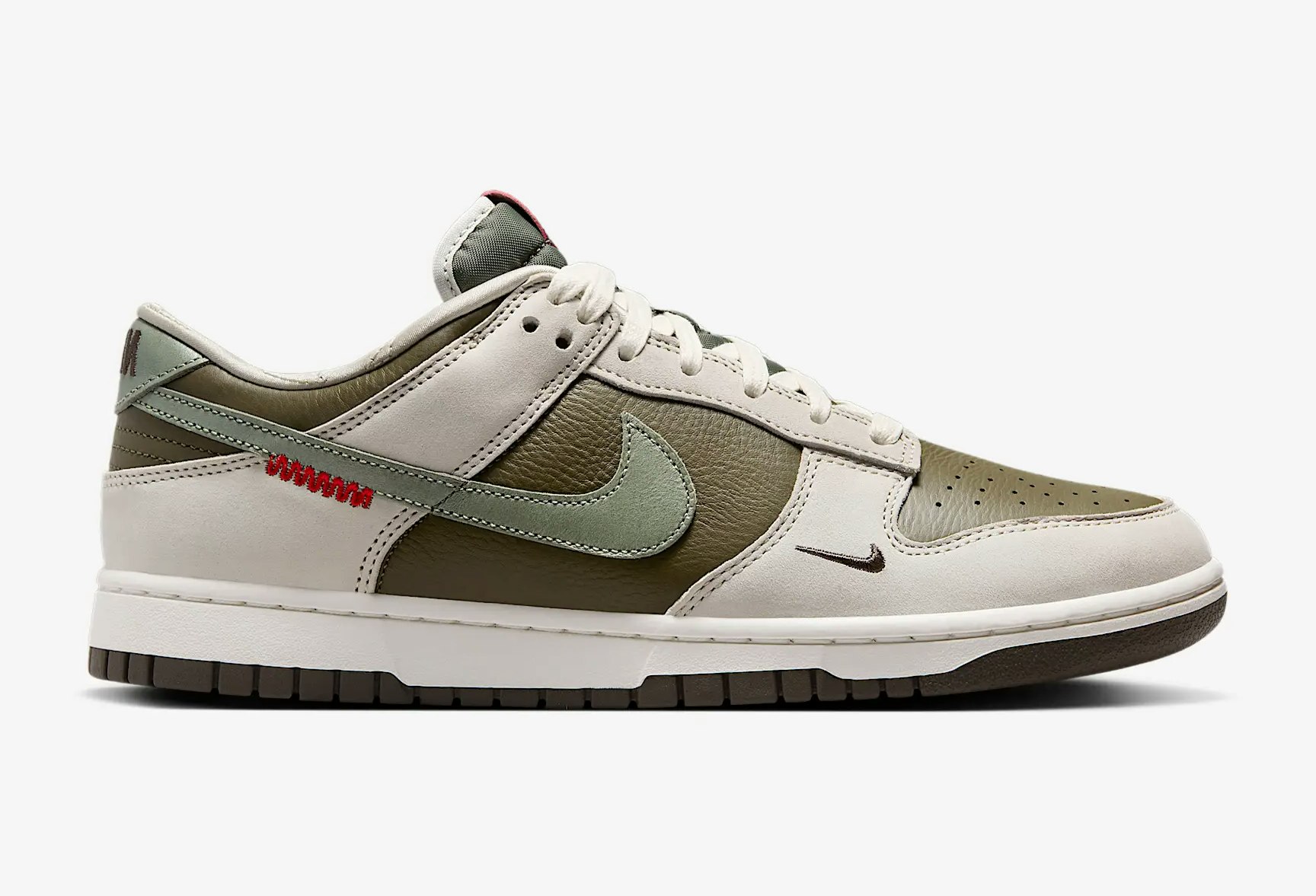 Nike Dunk Low "Year of the Snake"