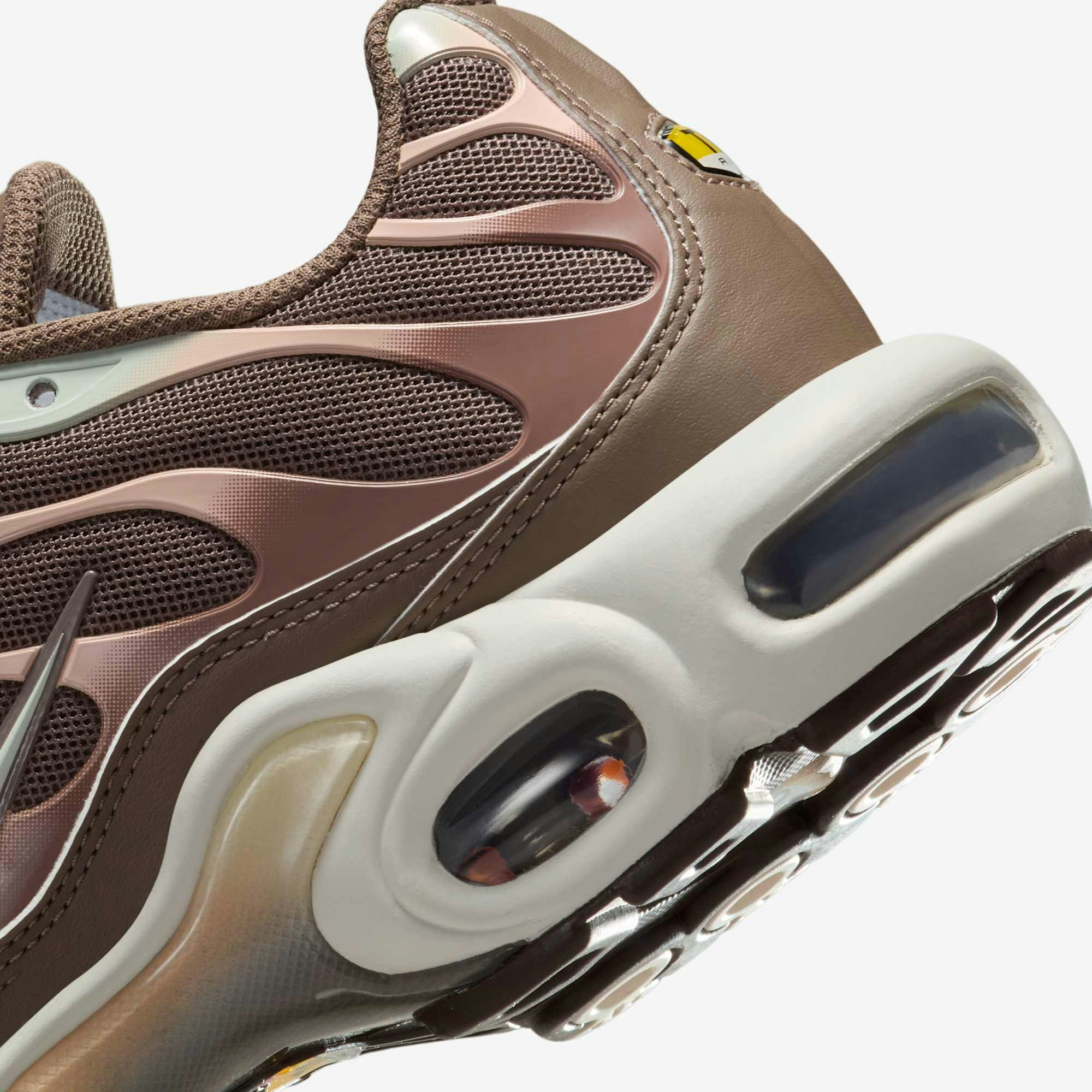 Nike Air Max Plus "Mink Brown"