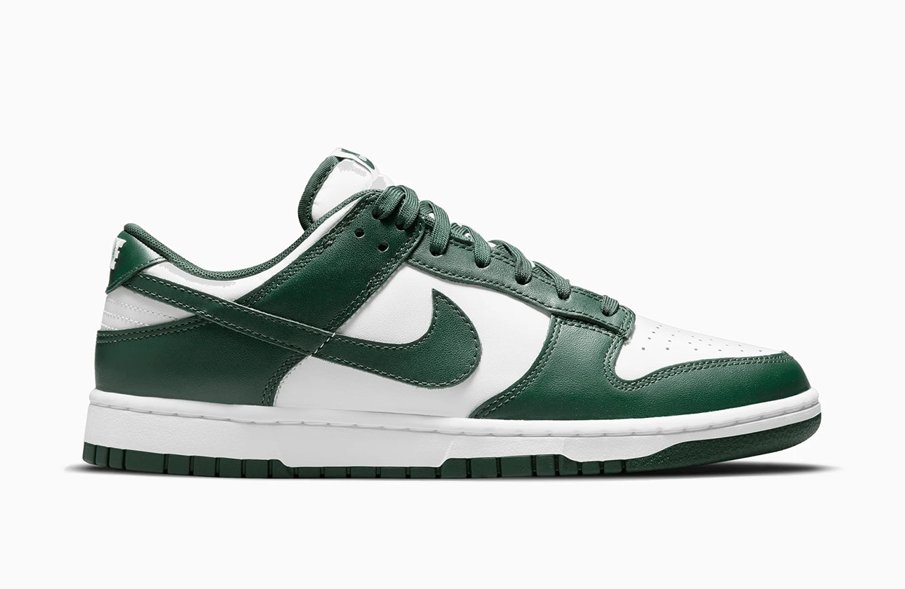 Nike Dunk Low "Michigan State"