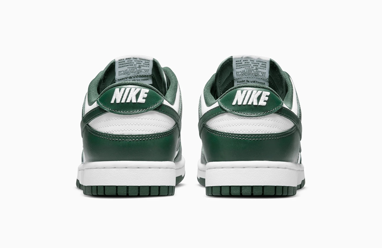 Nike Dunk Low "Michigan State"