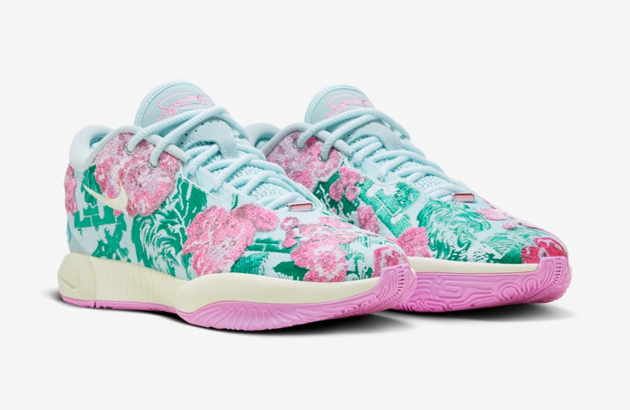 Nike LeBron 21 "Grandma’s Couch" (Glacier Blue)