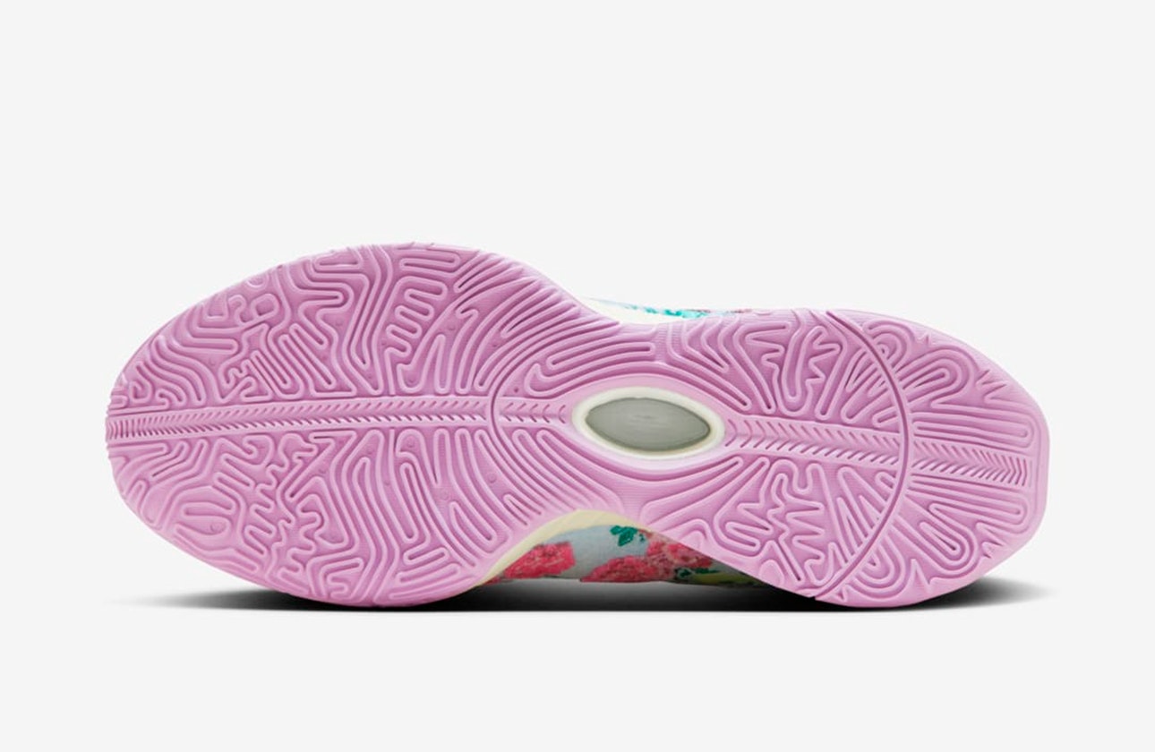 Nike LeBron 21 "Grandma’s Couch" (Glacier Blue)