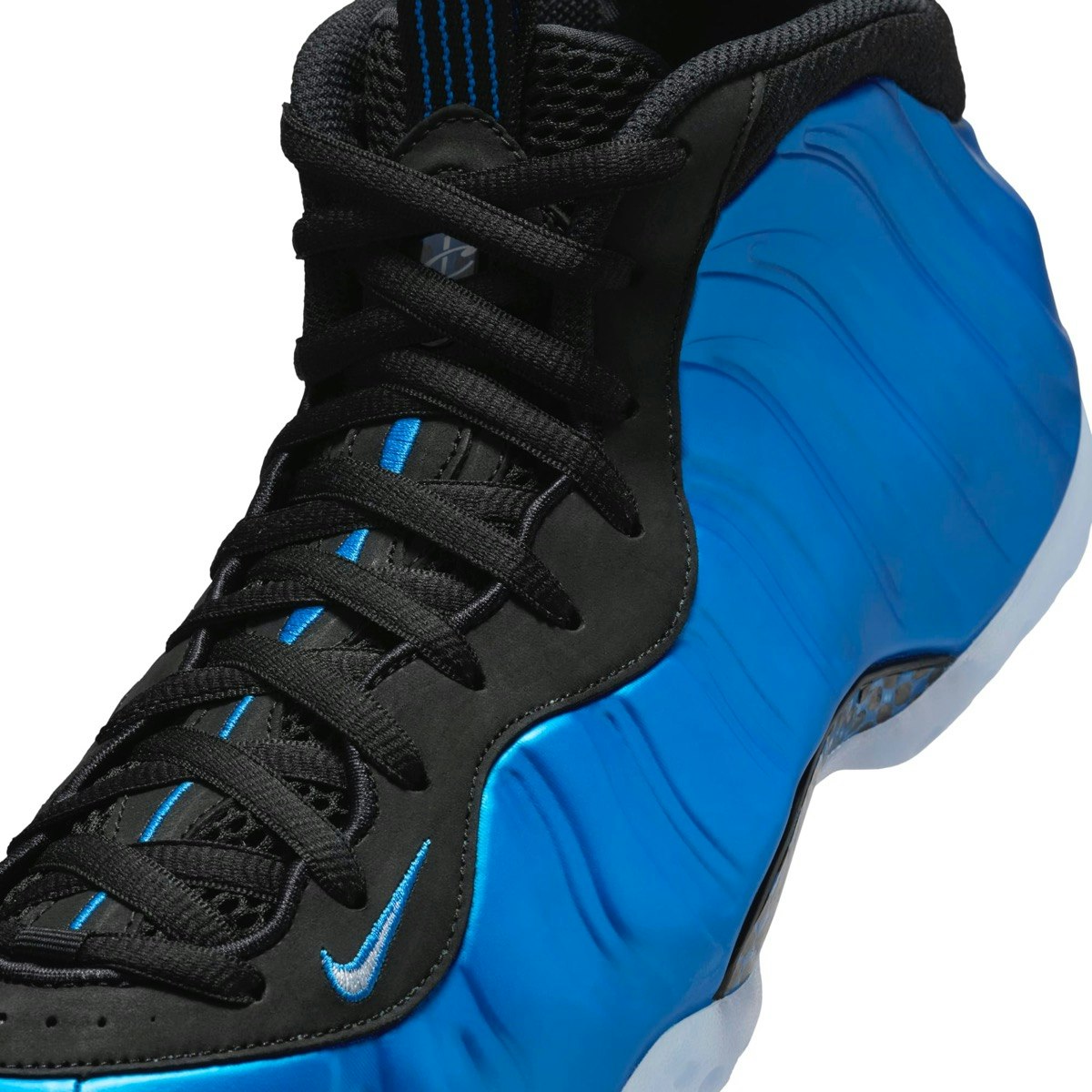 Nike Air Foamposite One "Dark Neon Royal"