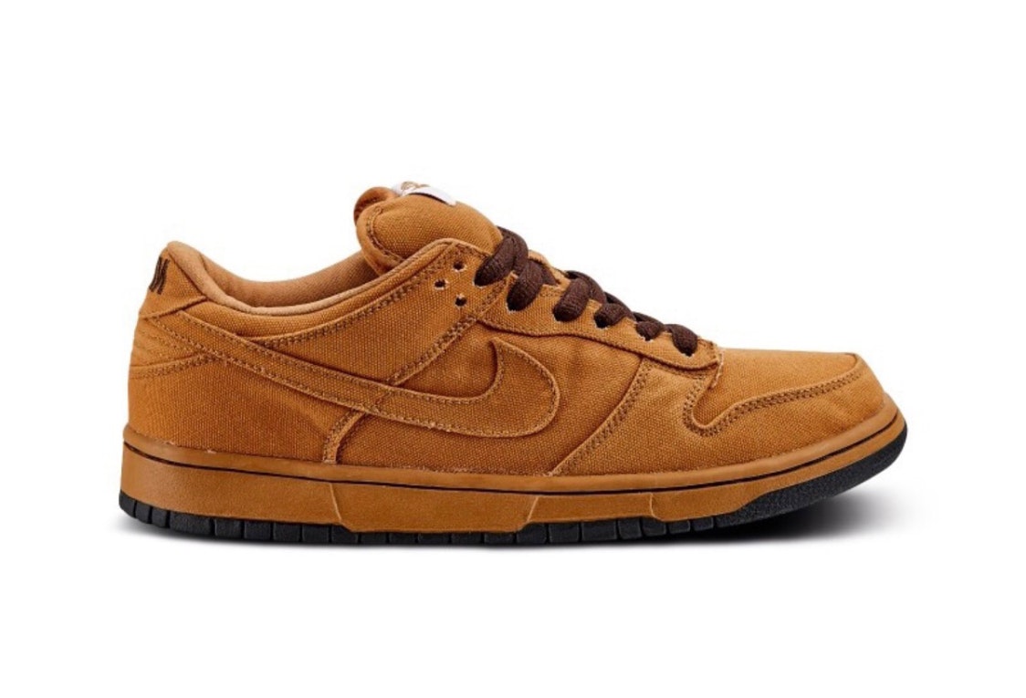 Carhartt x Nike SB Dunk Low "Flax"