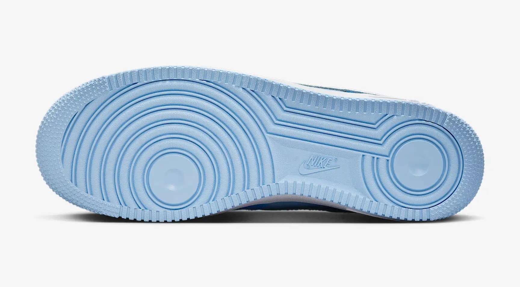 Nike Air Force 1 `07 LV8 "Psychic Blue"