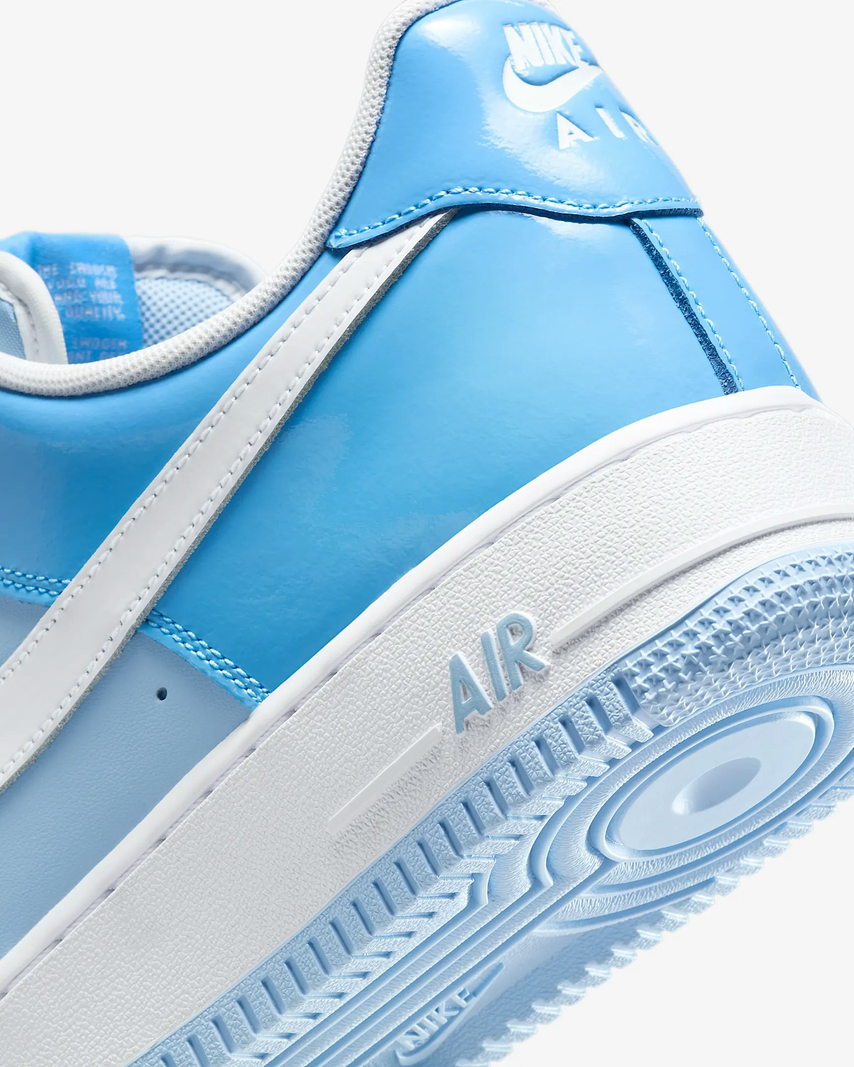 Nike Air Force 1 `07 LV8 "Psychic Blue"