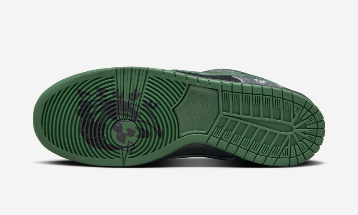 There Skateboards x Nike SB Dunk Low Pro QS "Gorge Green"