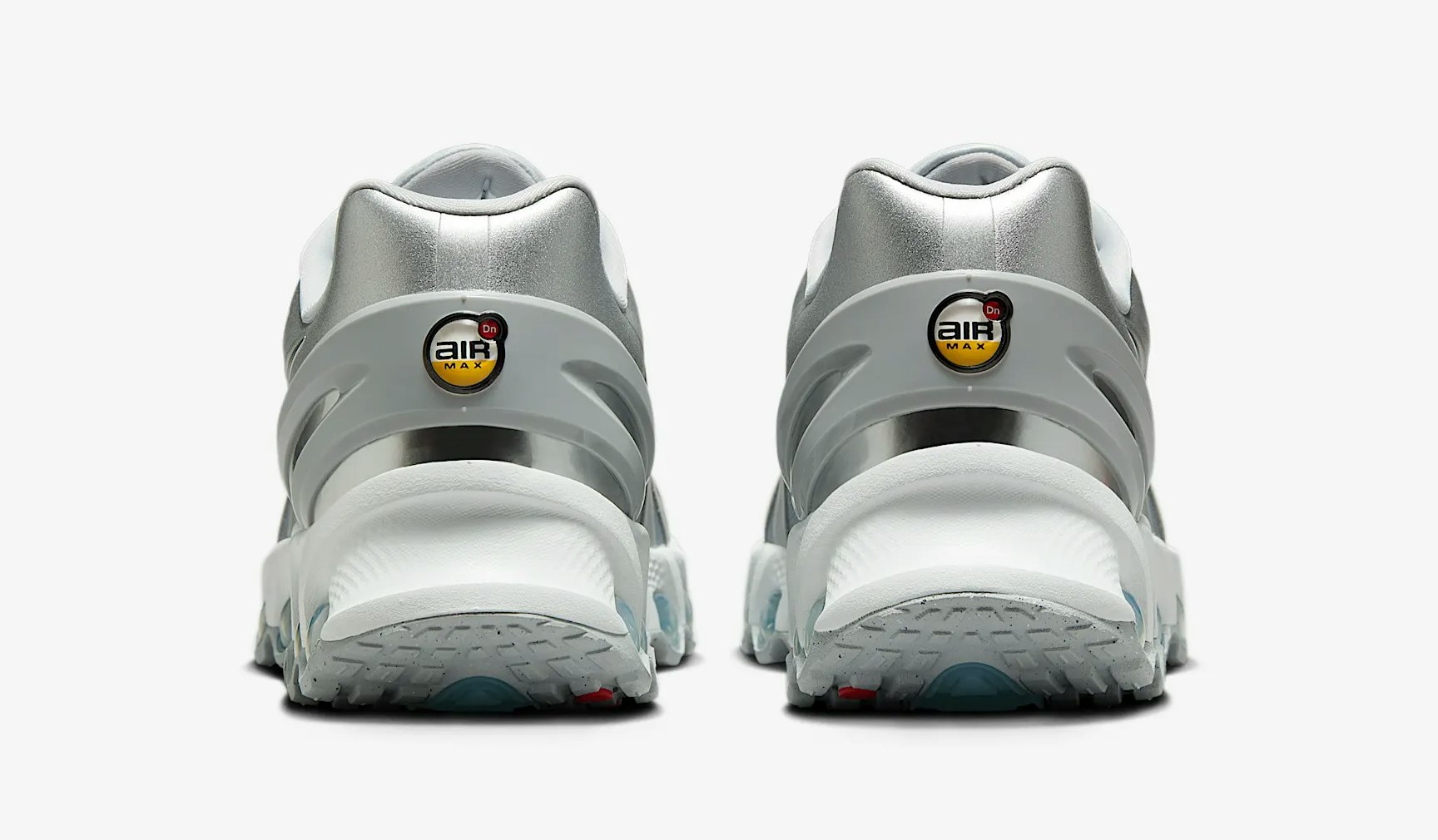 Nike Air Max DN8 "Metallic Silver"