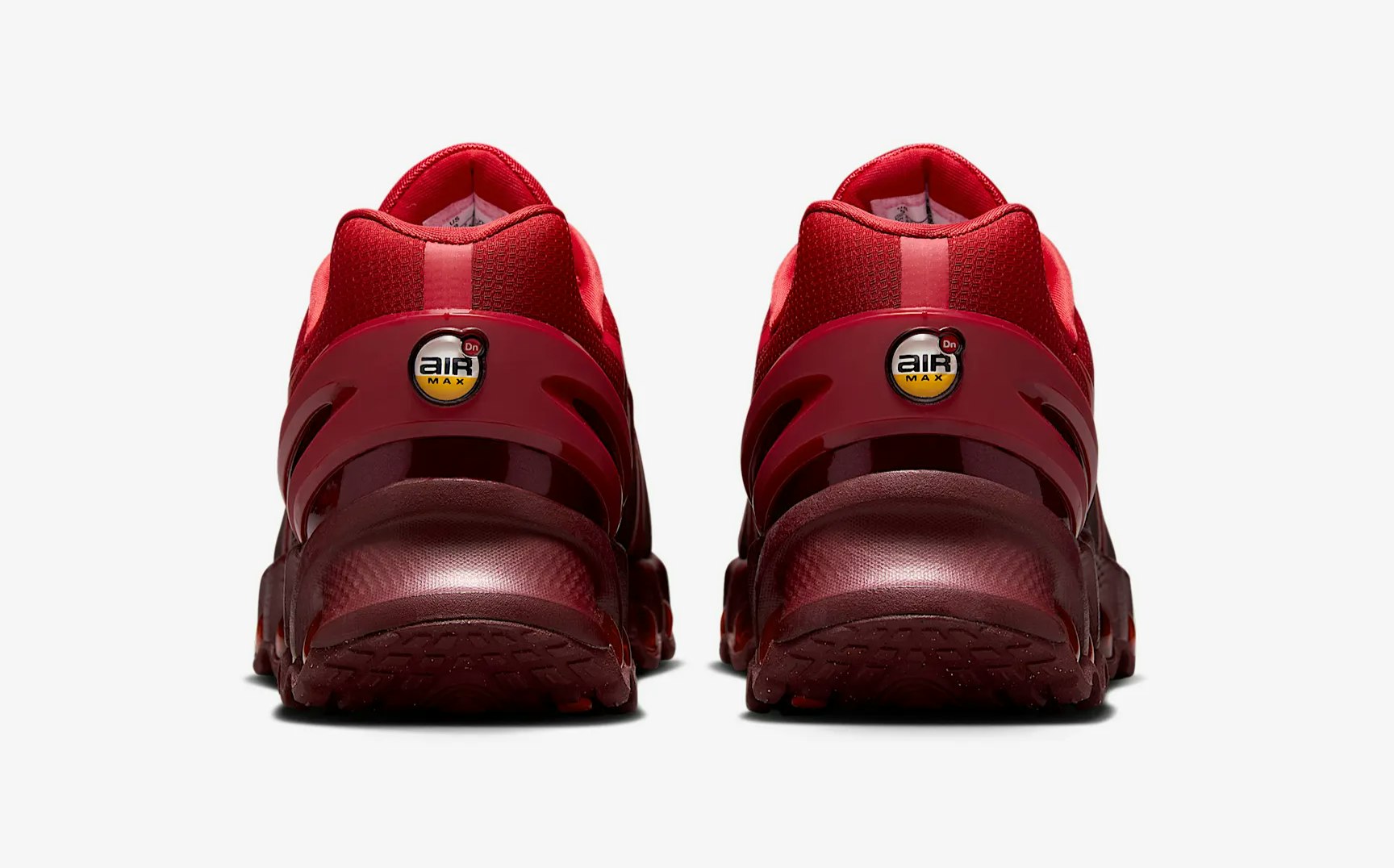 Nike Air Max DN8 "University Red"