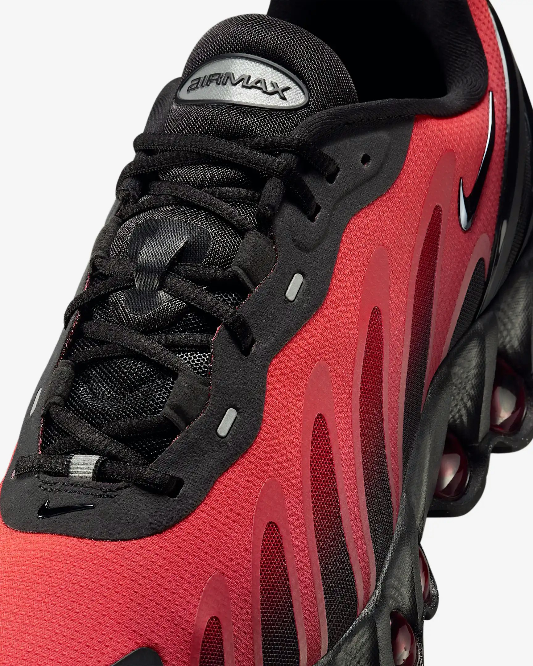 Nike Air Max DN8 "Black Crimson"