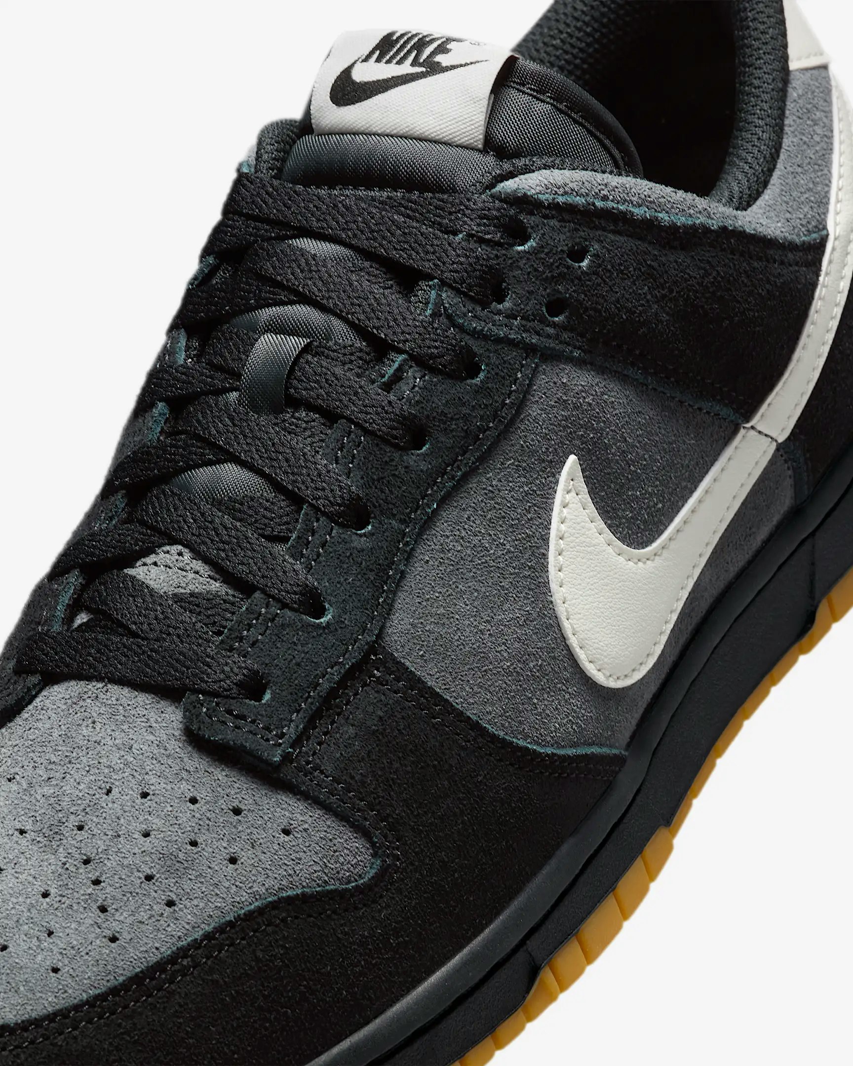 Nike Dunk Low "Black Anthracite Gum"