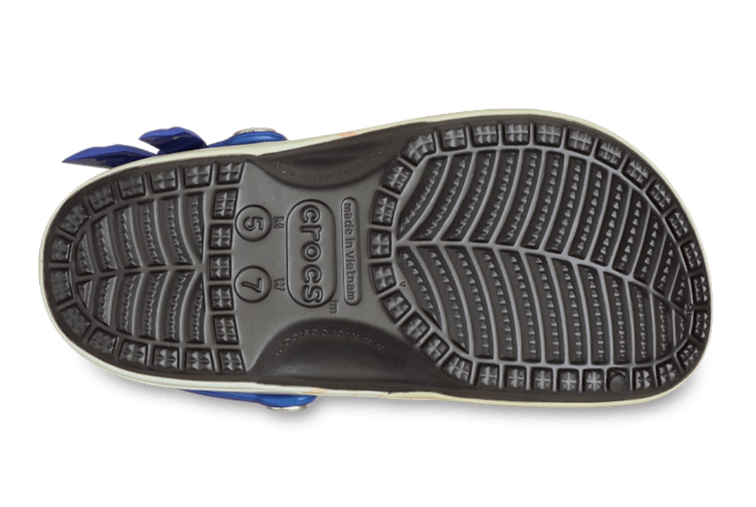 Dragon Ball Z x Crocs Classic Clog "Goku"