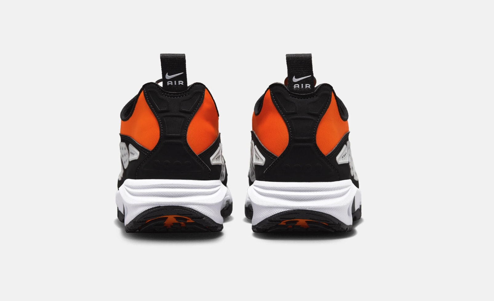 Nike Air Max SNDR "Safety Orange"