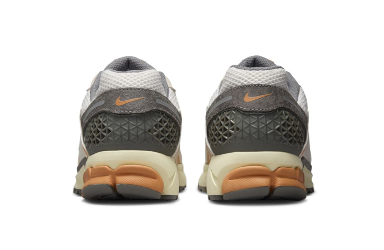 Nike Zoom Vomero 5 "Flat Pewter"