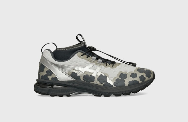 Cecilie Bahnsen x Asics Gel-Terrain MT "Pure Silver" Cecilie Bahnsen x Asics Gel-Terrain MT "Pure Silver"