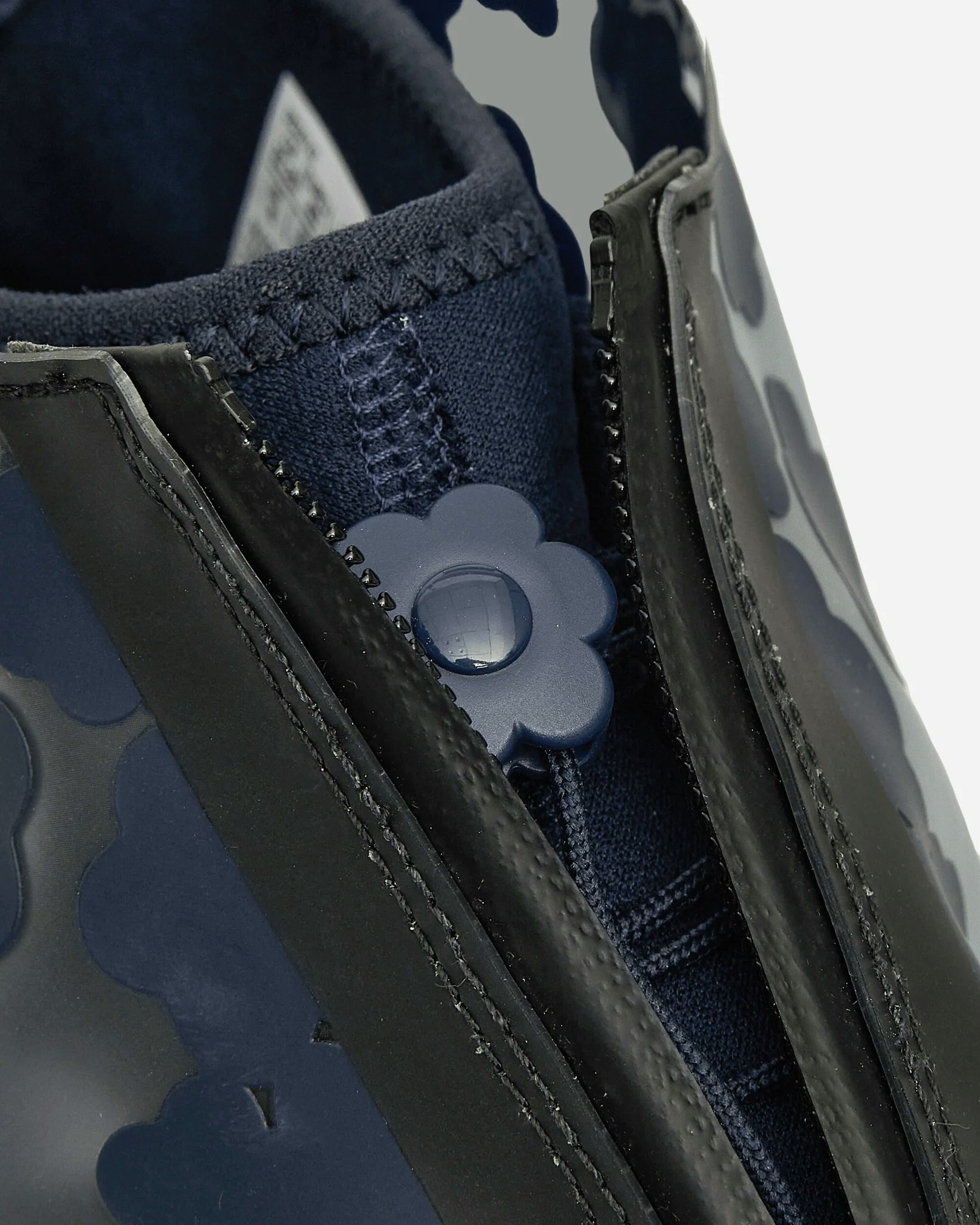 Cecilie Bahnsen x Asics Gel-Terrain MT "Midnight Pure Silver"