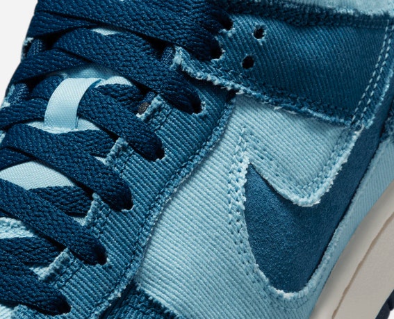 Nike Dunk Low "Blue Denim"