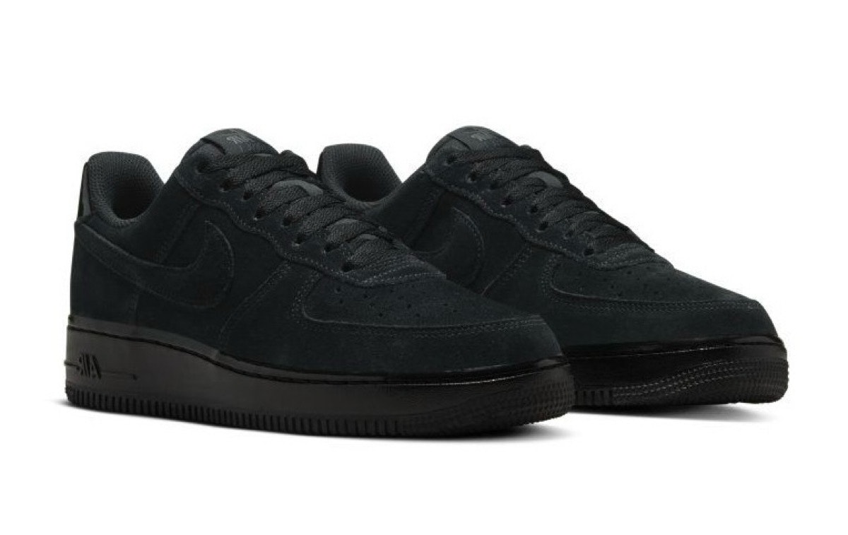 Nike Air Force 1 Low "Black Suede"