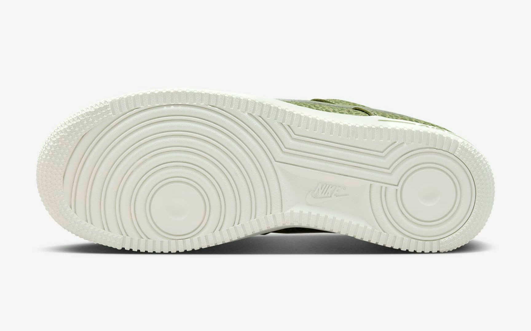 Nike Air Force 1 '07 PRM Safari "Oil Green"
