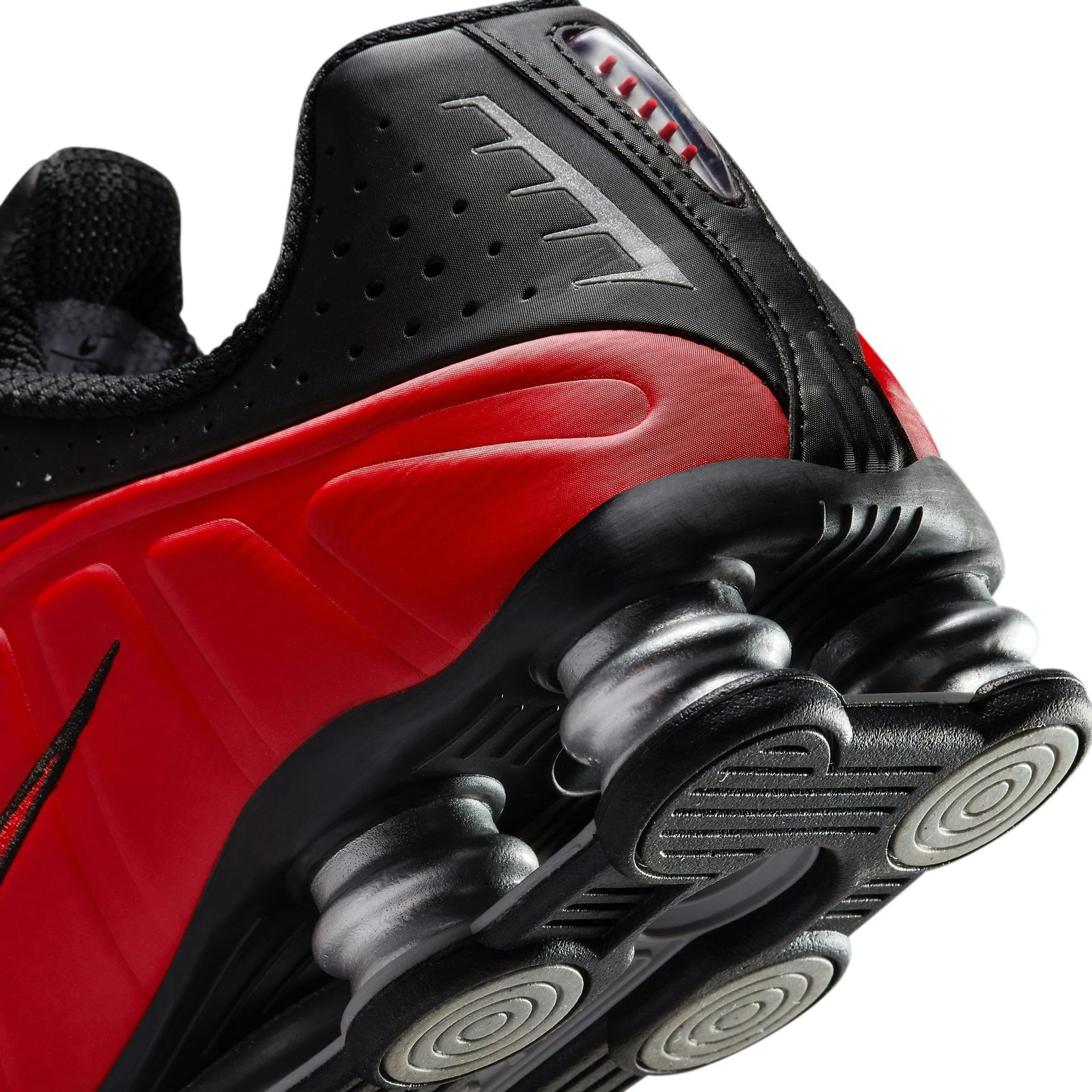 Nike Shox R4 "Black/Red"