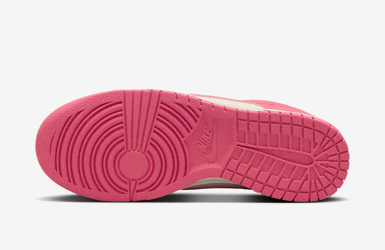 Nike Dunk Low "Next Nature" (Aster Pink)