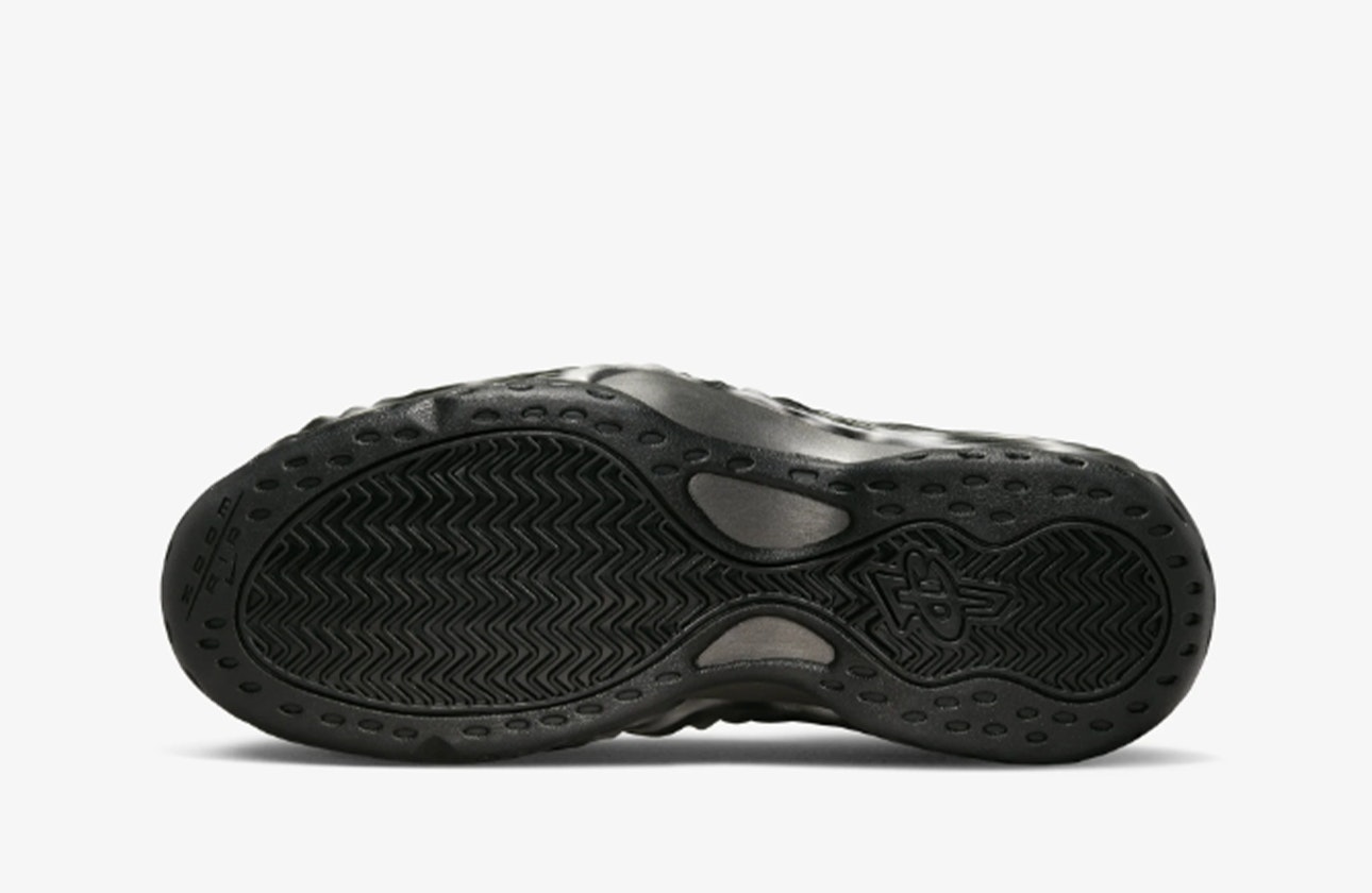 Comme des Garçons x Nike Air Foamposite One "One Cat"
