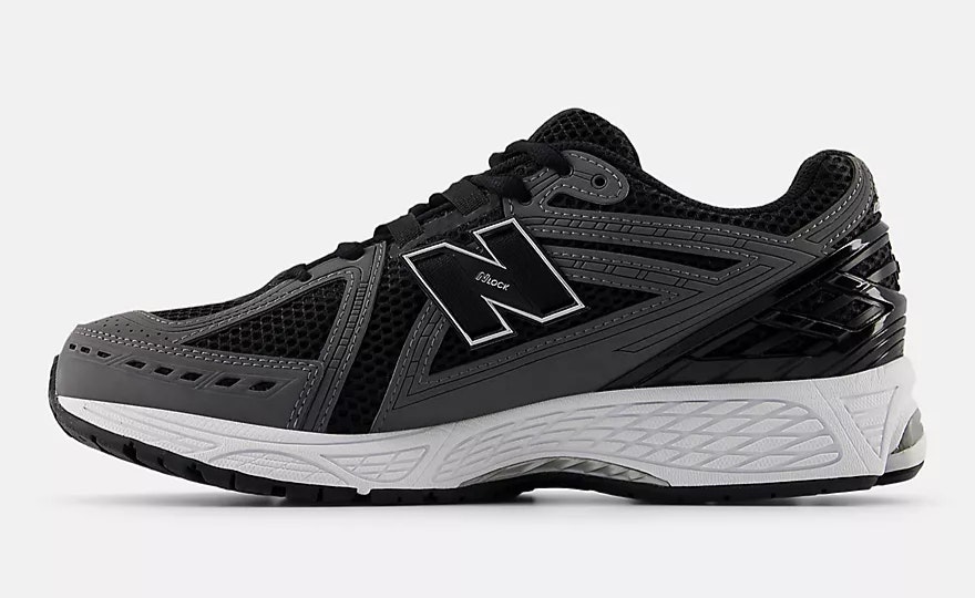 New Balance 1906R "Black Castlerock"