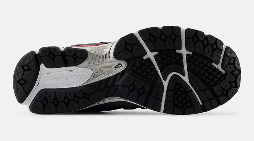 New Balance 1906R "Black Castlerock"
