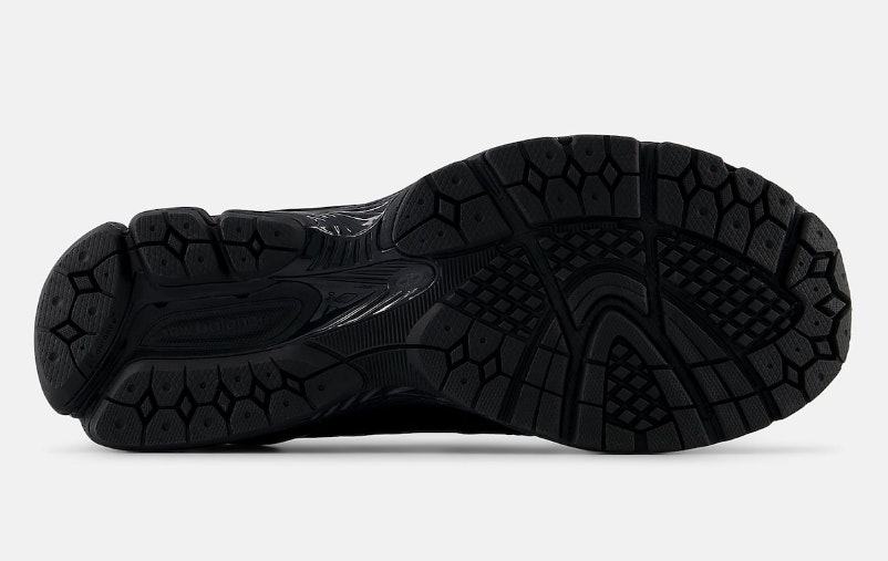 New Balance 1906L "Triple Black"