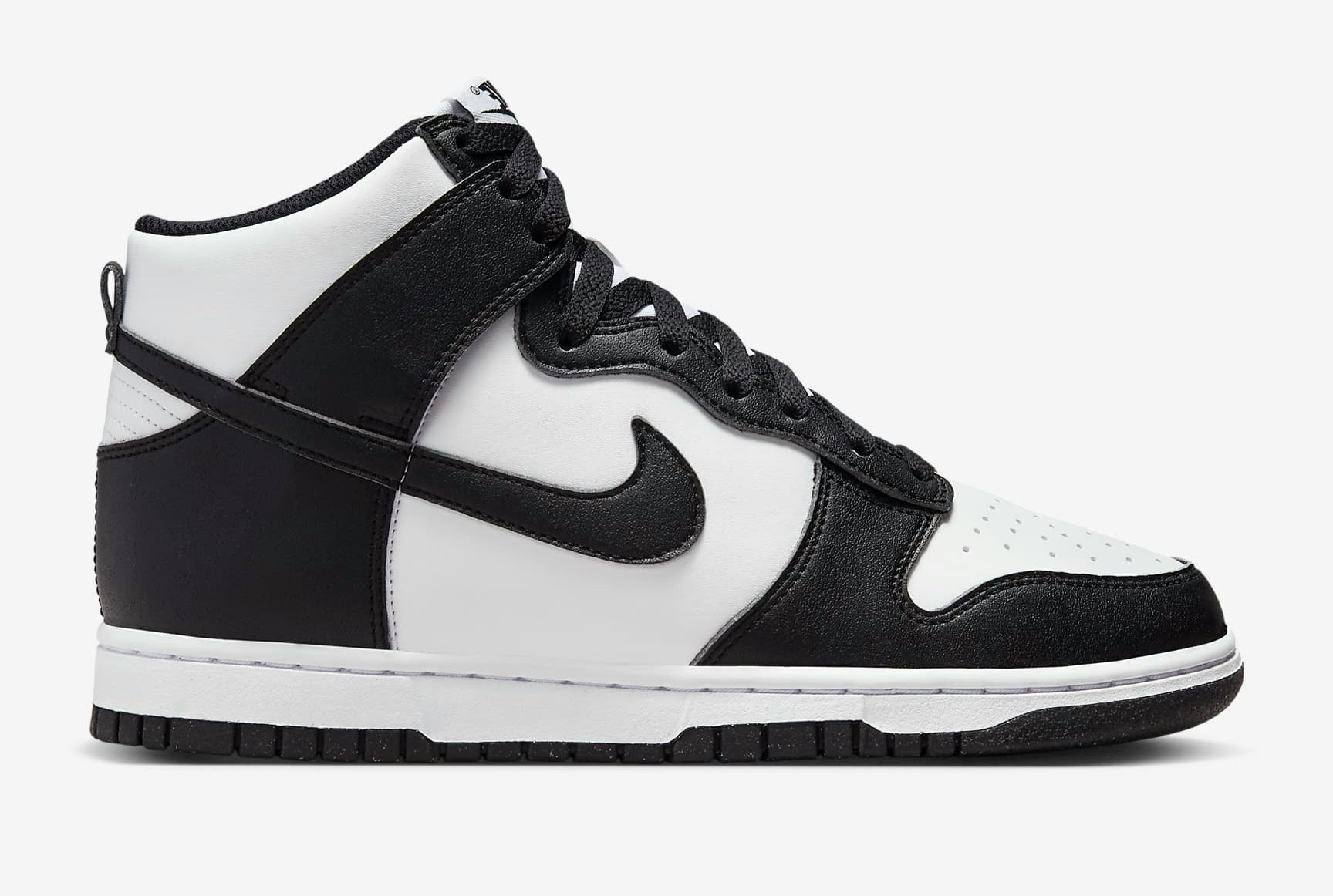Nike Dunk High "Next Nature" (Panda)