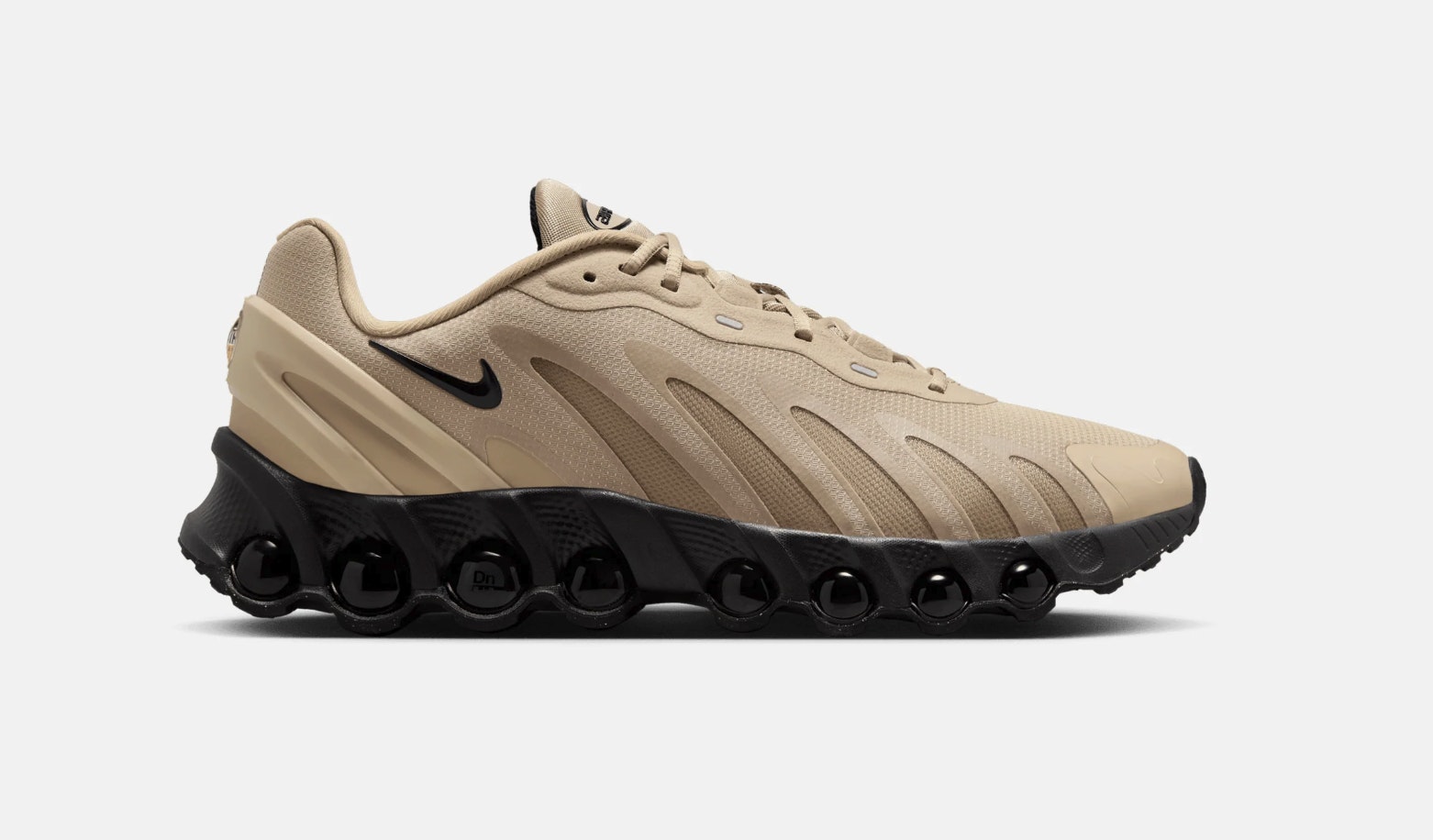 Nike Air Max DN8 "Desert Khaki"