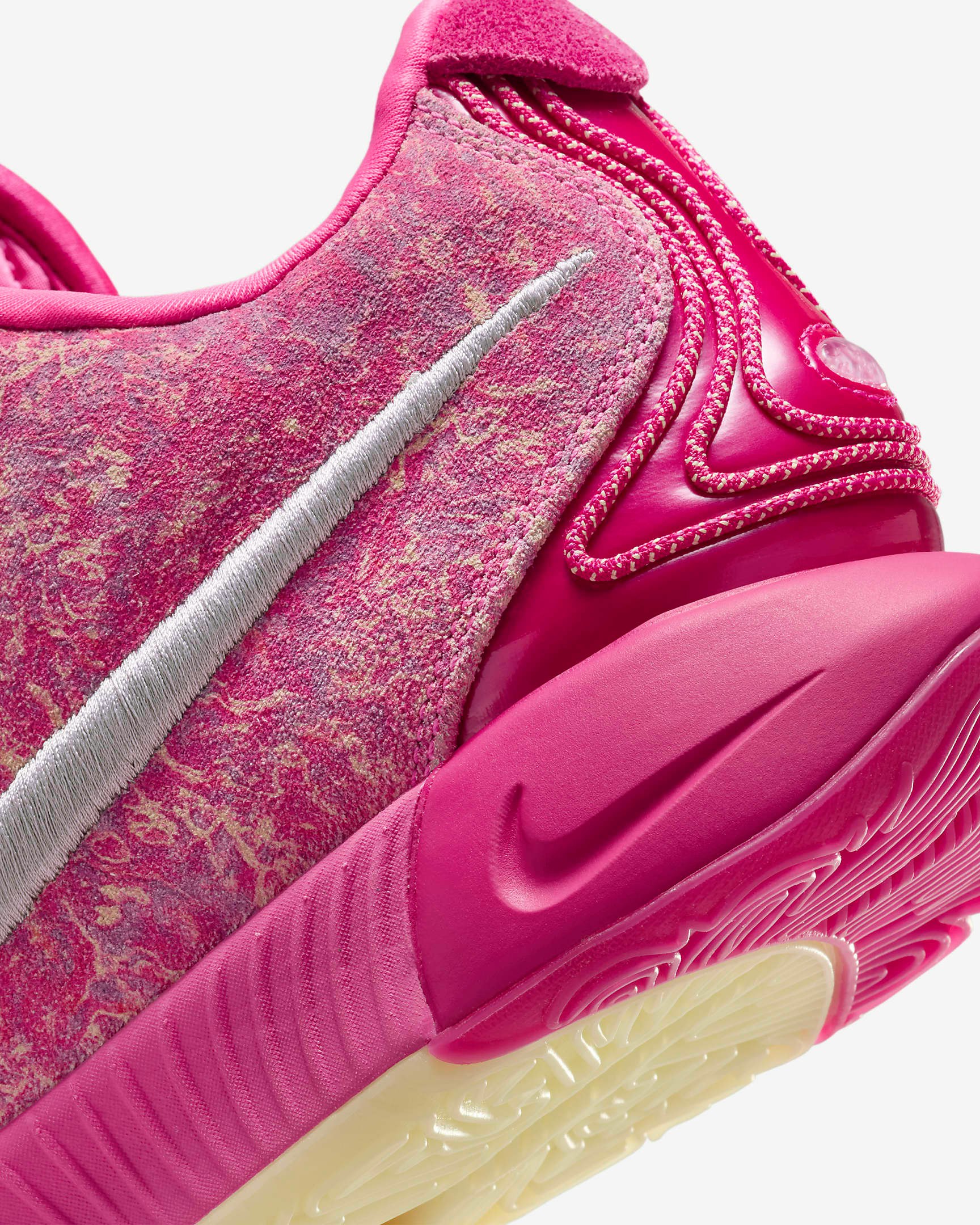 Nike LeBron 21 "Pink Multi"