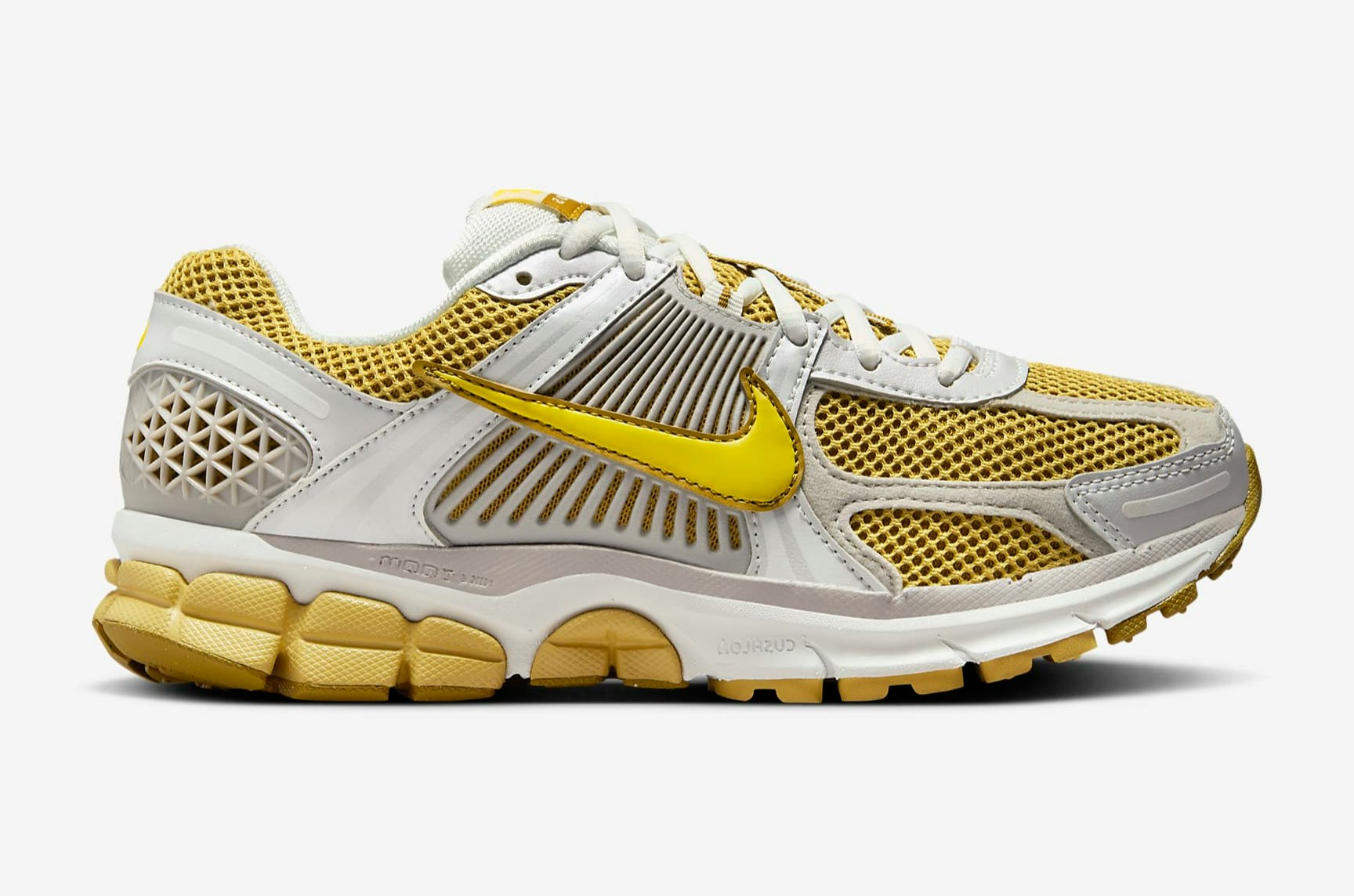 Nike Zoom Vomero 5 "Lightning"