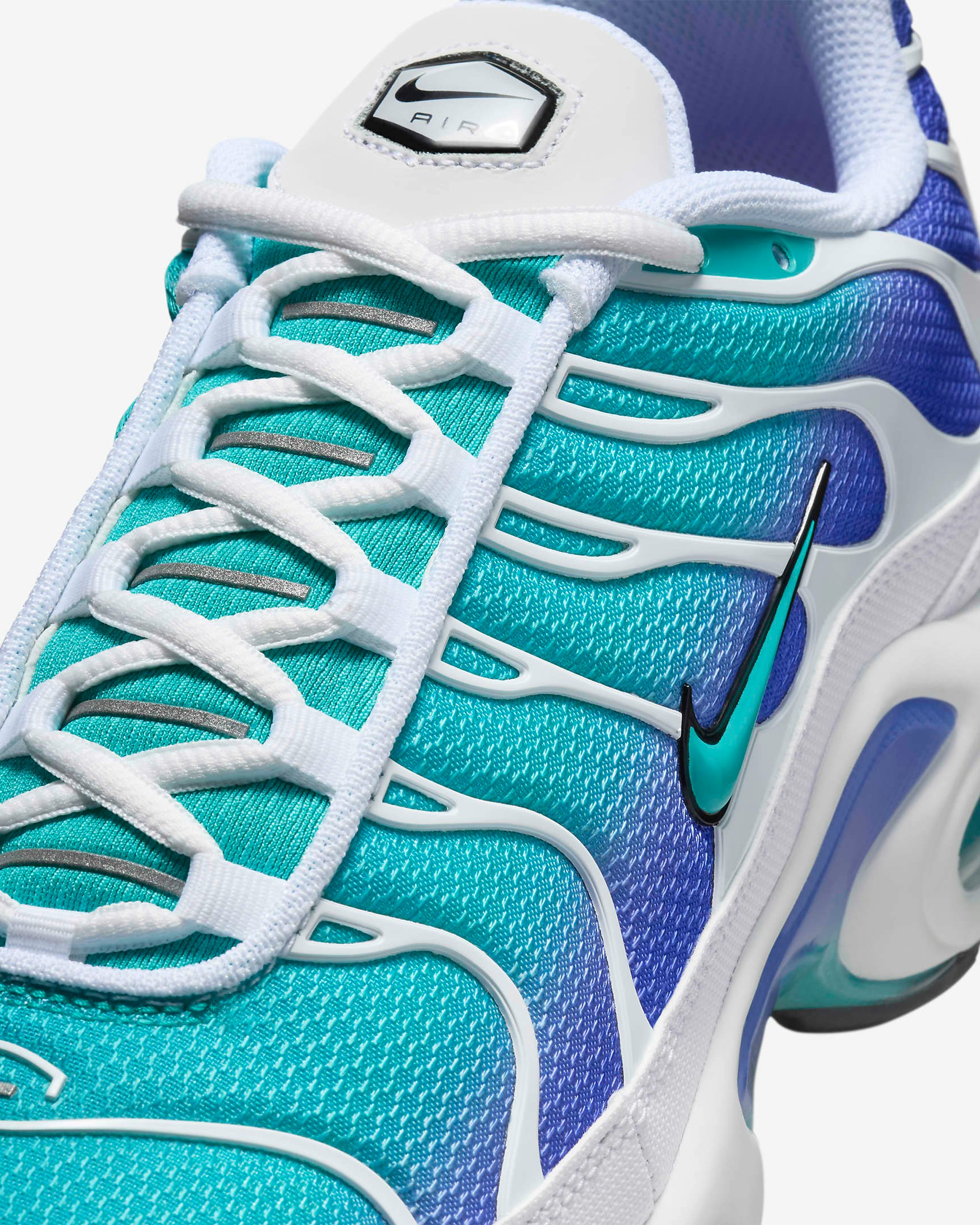 PSG x Nike Air Max Plus "Persian Violet"