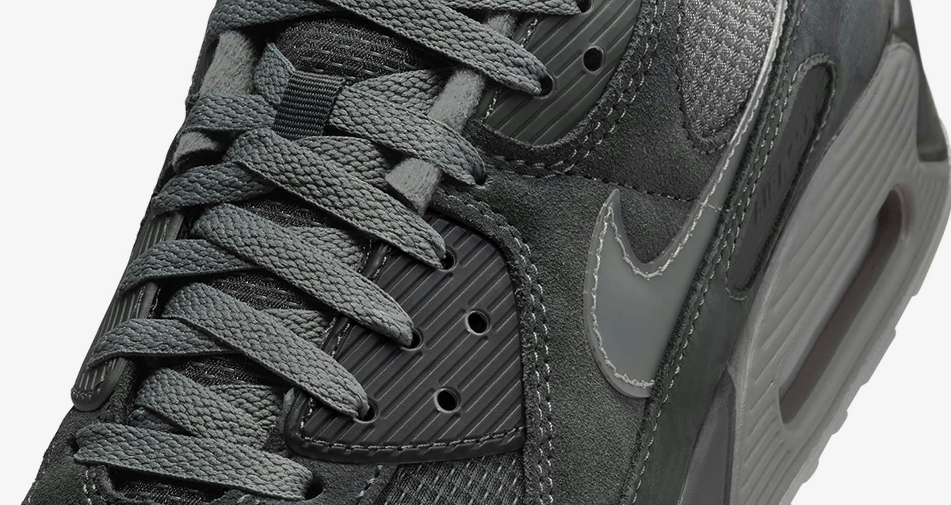 Nike Air Max 90 "Anthracite"