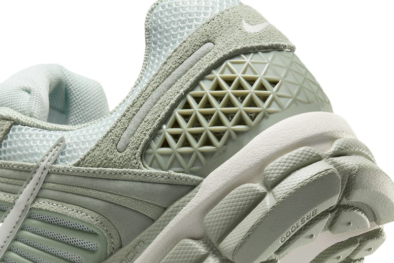 Nike Zoom Vomero 5 "Jade Horizon"