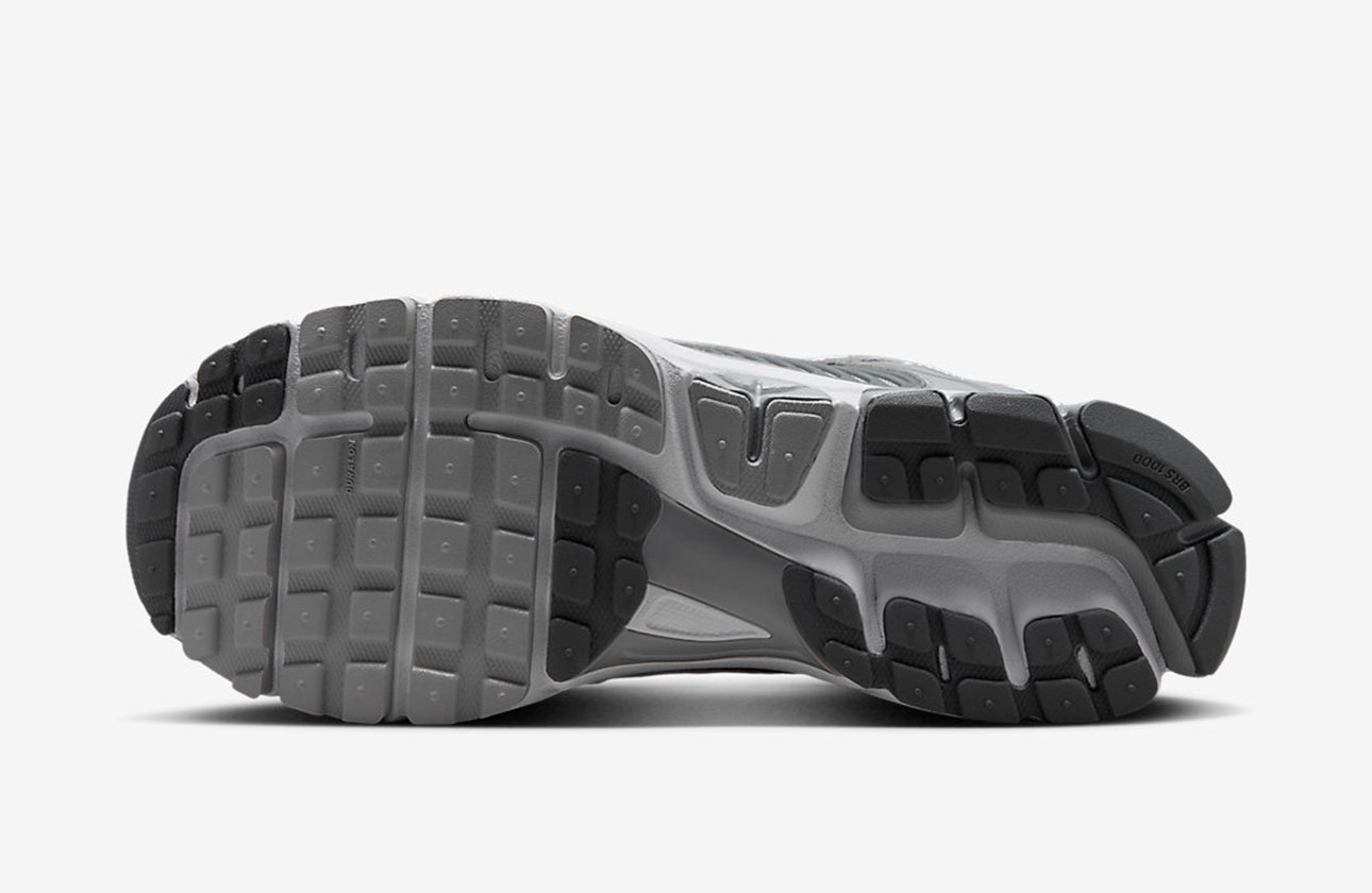 Nike Zoom Vomero 5 "Cool Grey"