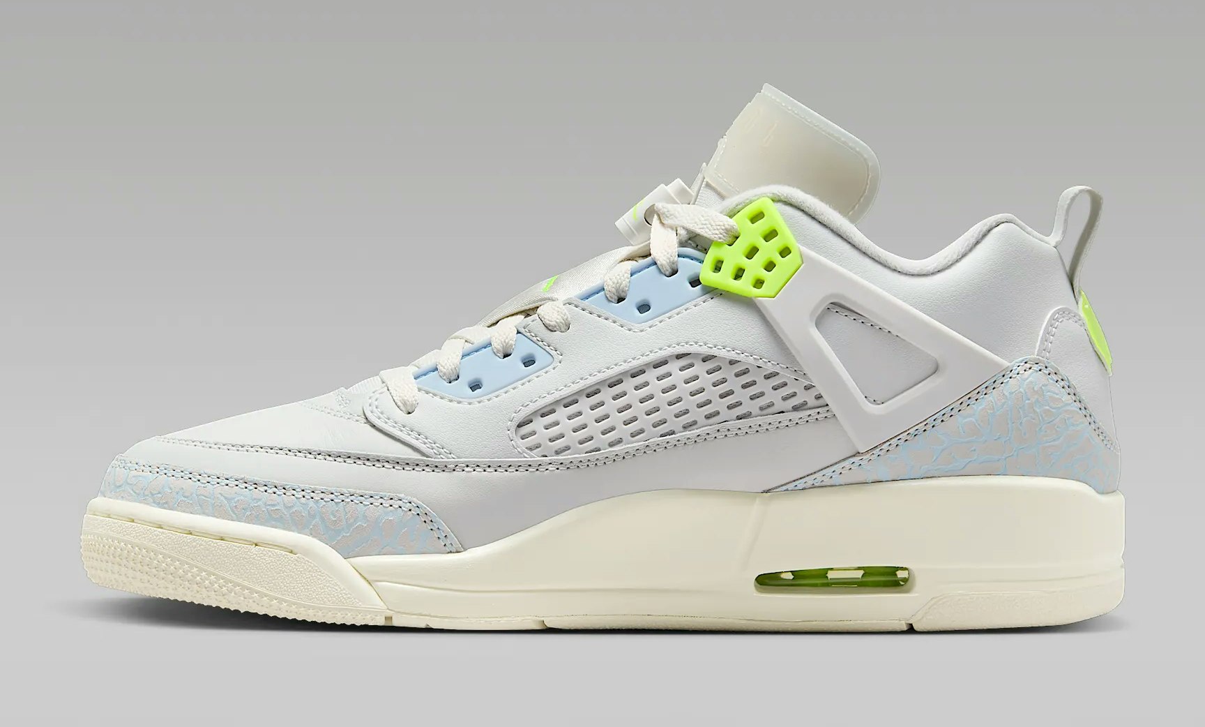 Jordan Spizike Low "Photon Dust Volt"